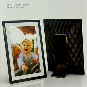 Nixplay Smart Photo Frame with Touch Screen - Black
